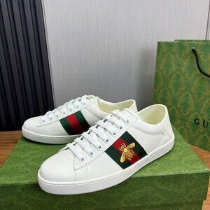 Sneakers size 39